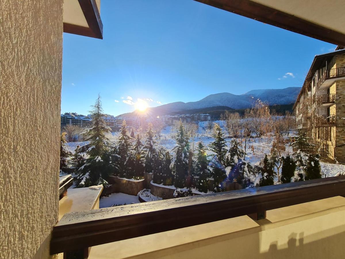 Apart Hotel Orbilux Bansko Bagian luar foto